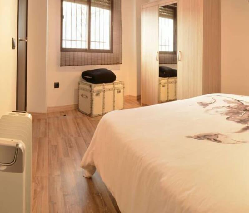 Bonito Ap Centrico Patio Wifi Parking Gratis. Apartamento Granada Exterior foto